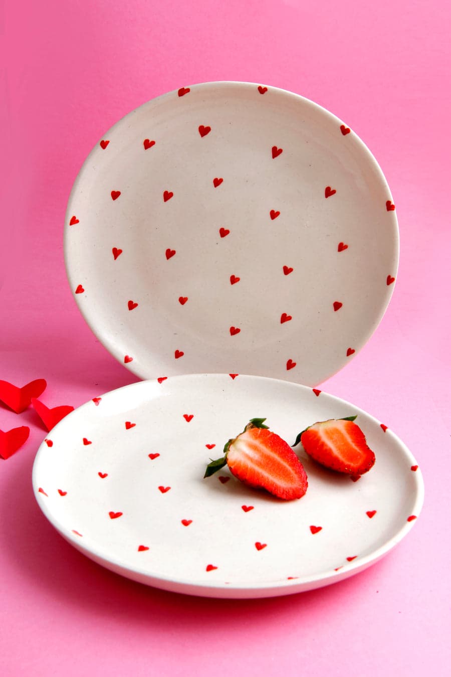 Red Heart Quarter Plate (Set of 2)